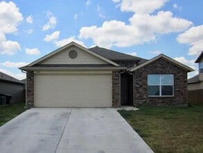 Building Photo - 541 Alpha