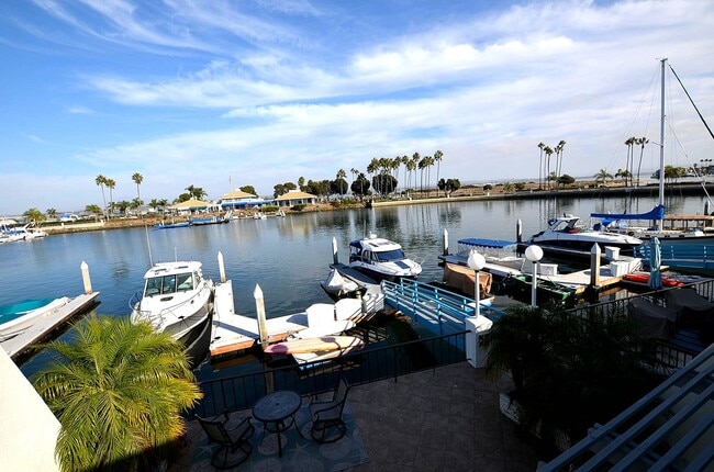 Primary Photo - 3 Bedroom 2 bath Vacation Rental.