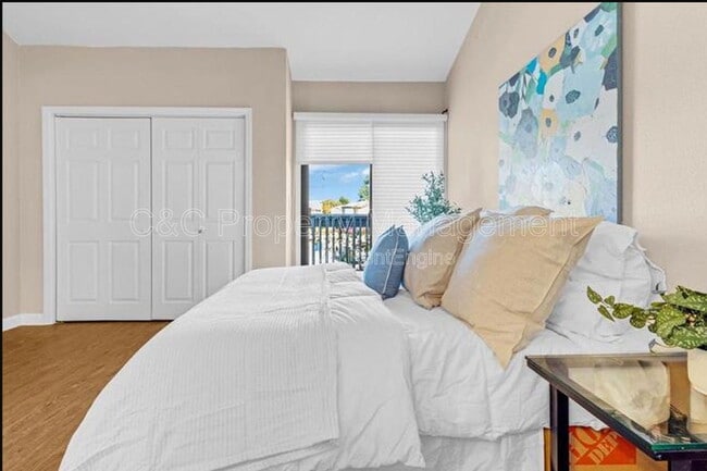 Building Photo - 1757 30th Ave