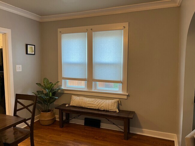 Building Photo - 933 Harrison St