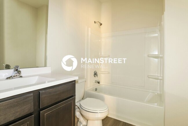 Building Photo - 3 Bedroom Pet-Friendly Home in Magnolia, TX with Main Street Renewal