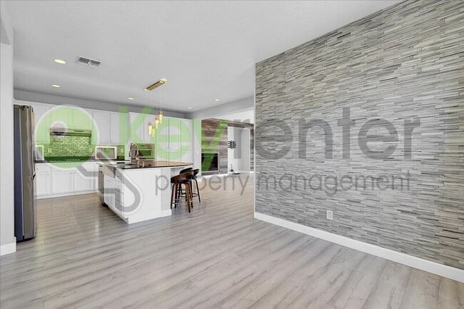 Building Photo - 1740 Allenwood Cir