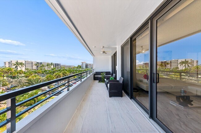Building Photo - 3589 S Ocean Blvd