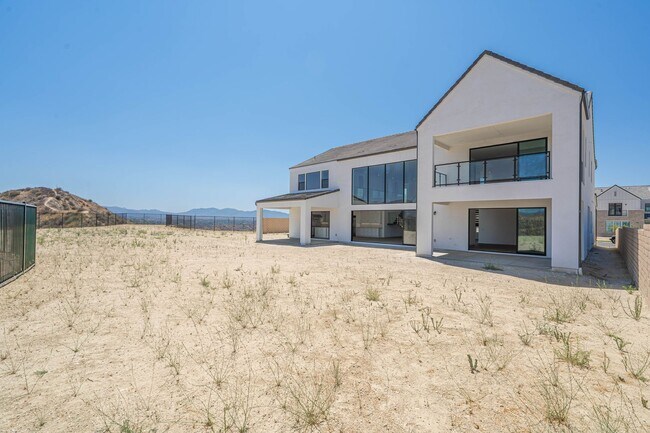 Building Photo - Spacious 5-Bedroom Home with Community Ame...