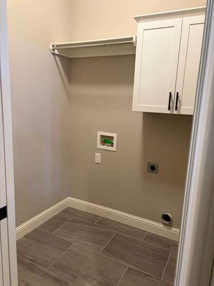 Building Photo - 2603 SW Hampton Ave