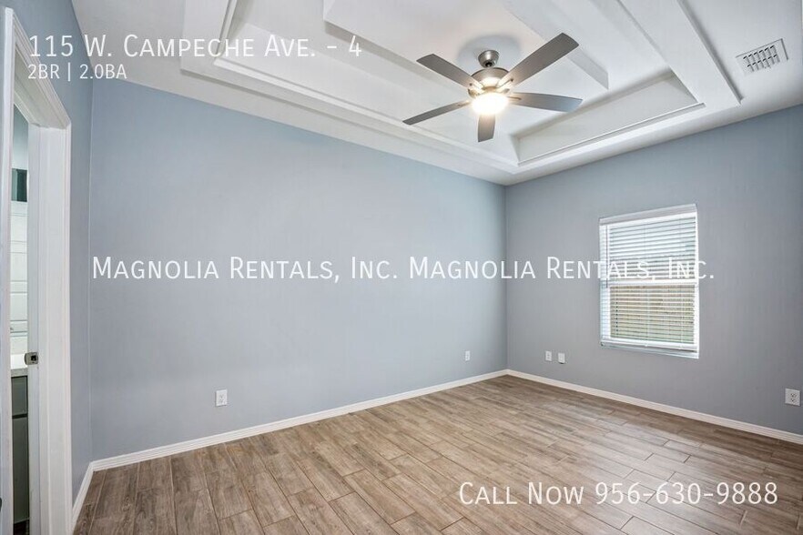 Building Photo - 115 W Campeche Ave