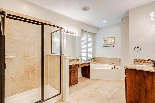 Building Photo - 20307 Cortina Valley Dr
