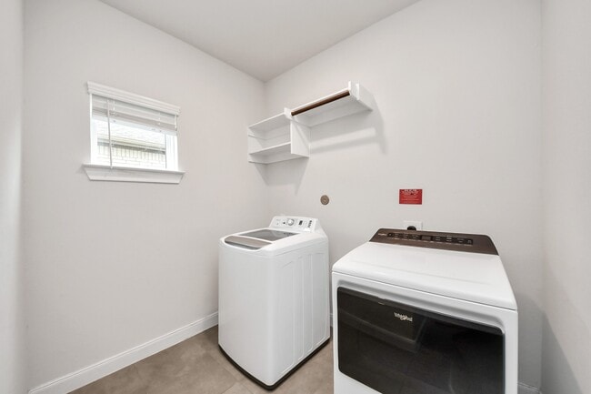 Building Photo - 4231 Reese Ravine Ln