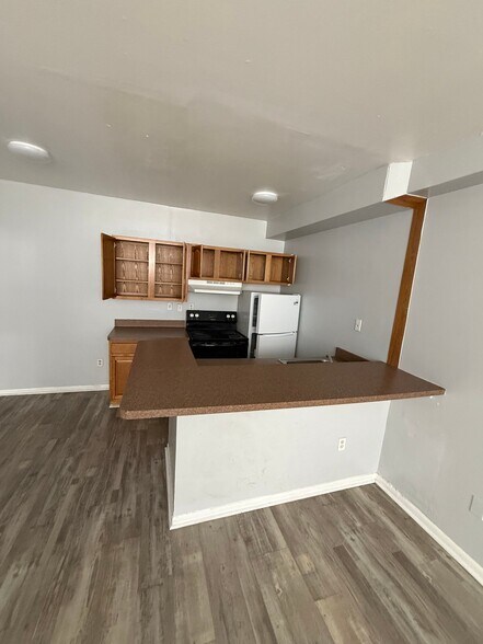 Building Photo - 194 Washington St