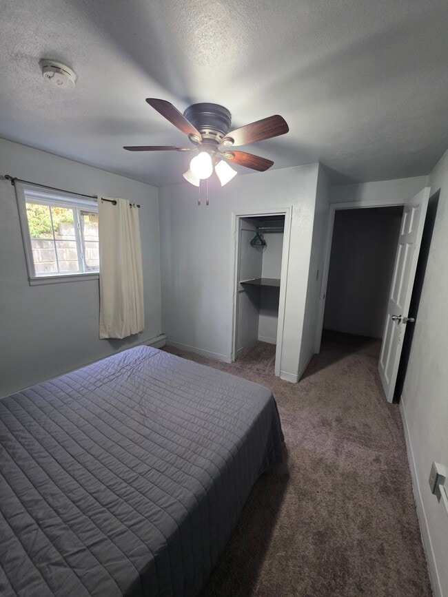 Building Photo - 505 S 10th St