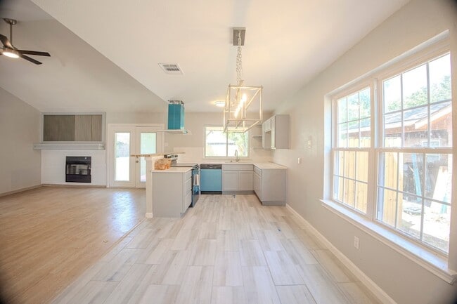 Building Photo - 2609 Herring Cir