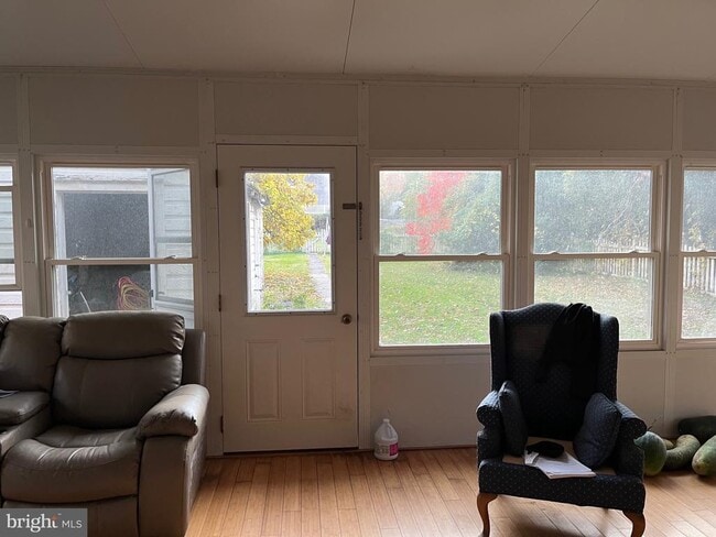 Building Photo - 16 Philadelphia Ave