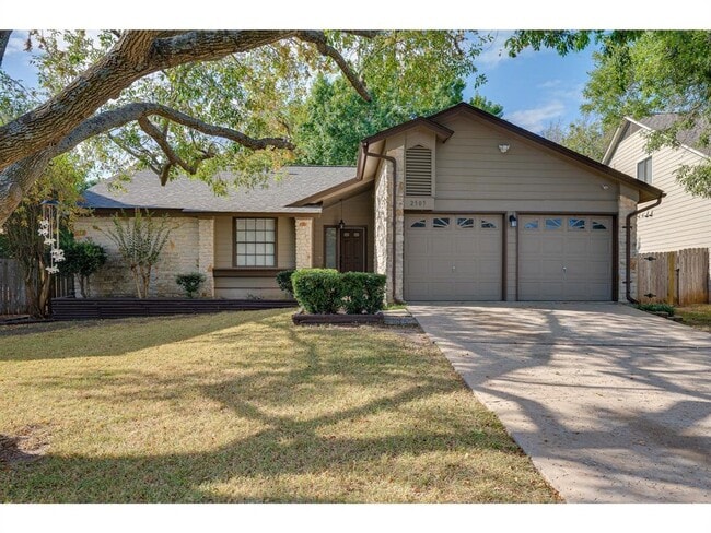 Building Photo - 2505 Wood Chase Trail