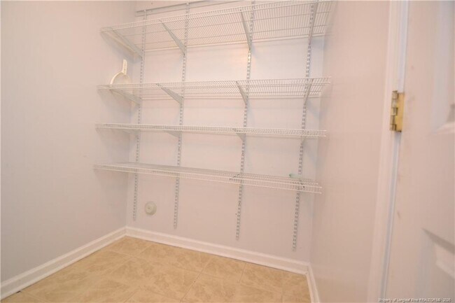 Building Photo - 2804 Thoreau Dr