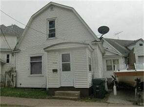 Building Photo - 1234 E 4th St