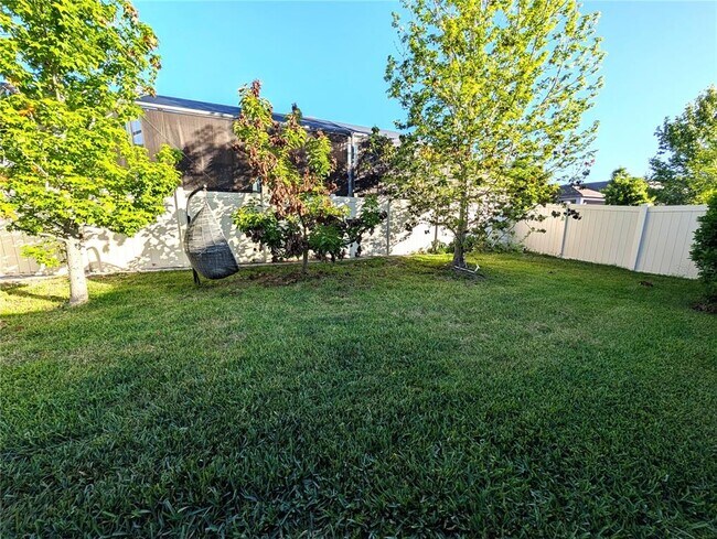 Building Photo - 11024 Little Blue Heron Dr