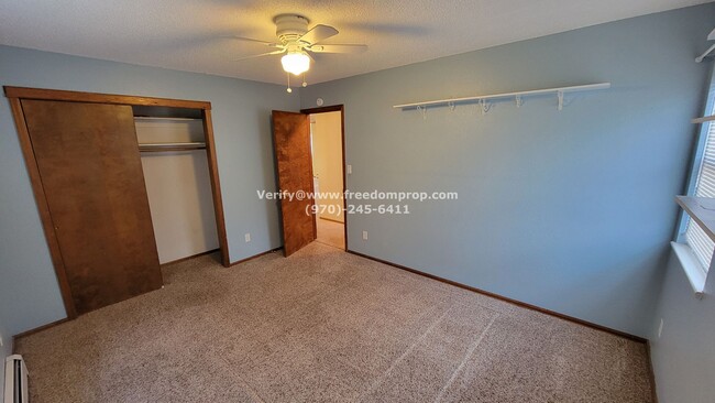Building Photo - Established 3 bedroom 2 bath home