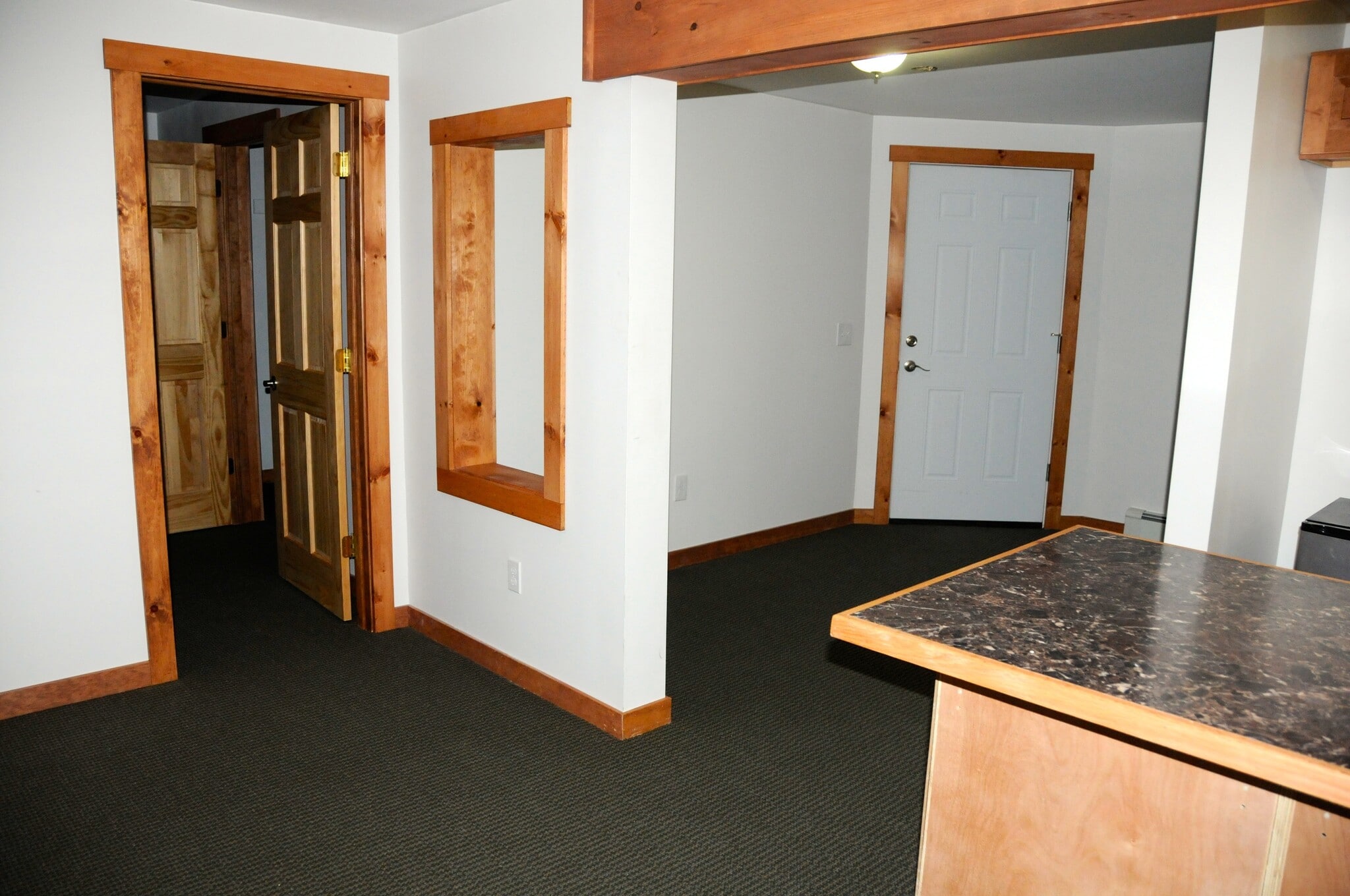 Building Photo - 612 Sylvan Park Rd