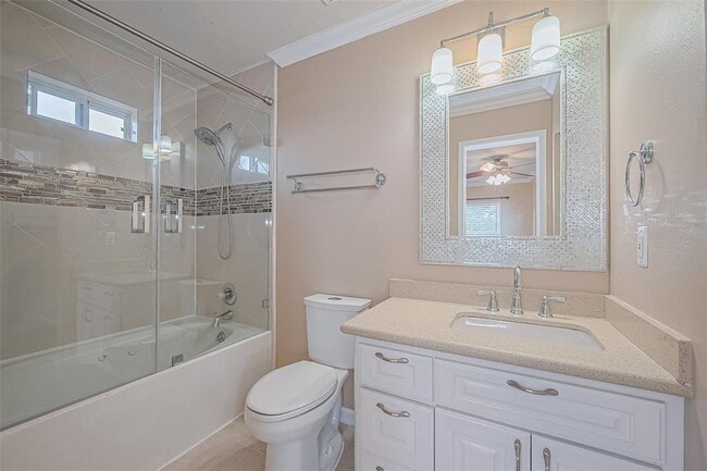 Building Photo - 5731 Coastal Way