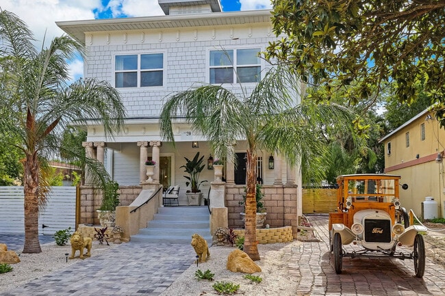 Building Photo - 20 M L King Ave