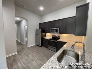 Building Photo - 634 Ashers Pl