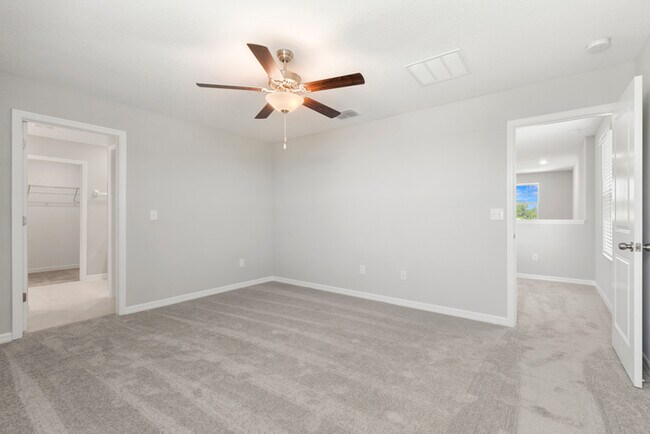 Building Photo - LIKE NEW Home For Rent in Belmont!