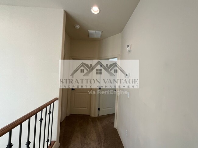 Building Photo - 4709 E Portola Valley Dr