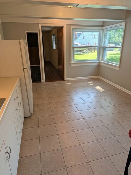 Building Photo - 5365 Van Buren Bay Ct