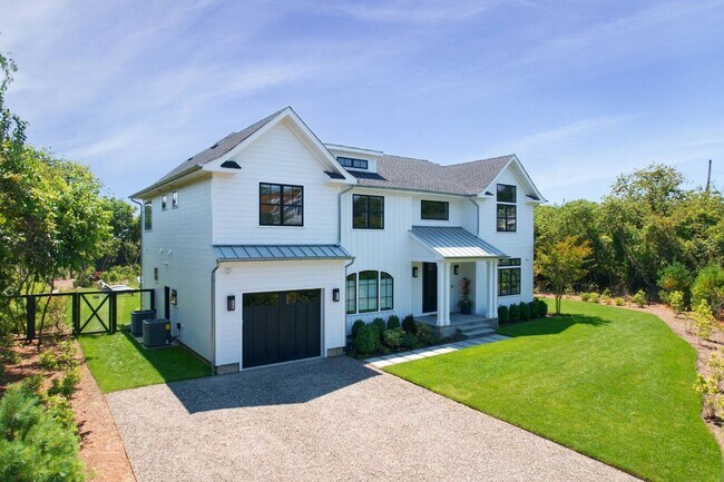 Building Photo - 12 S Elroy Dr