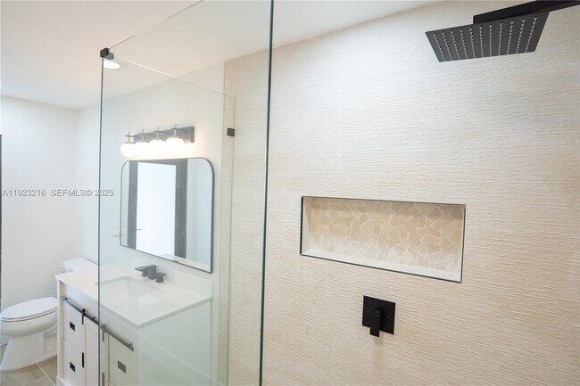 Building Photo - 16701 Bobcat Dr