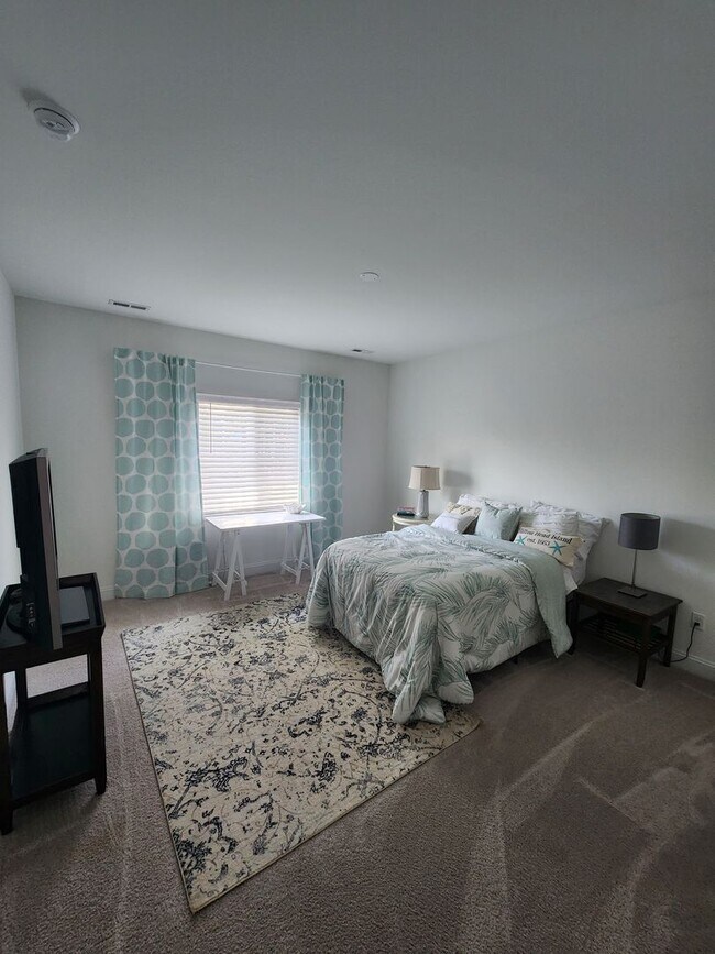 Building Photo - Midlothian-3 Bed 2.5 Bath Townhouse