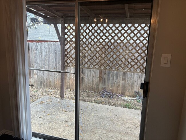 Building Photo - December Move In