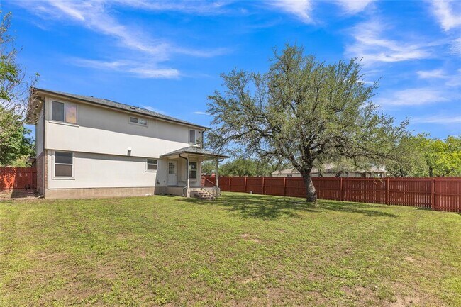 Building Photo - 3730 Castle Rock Dr