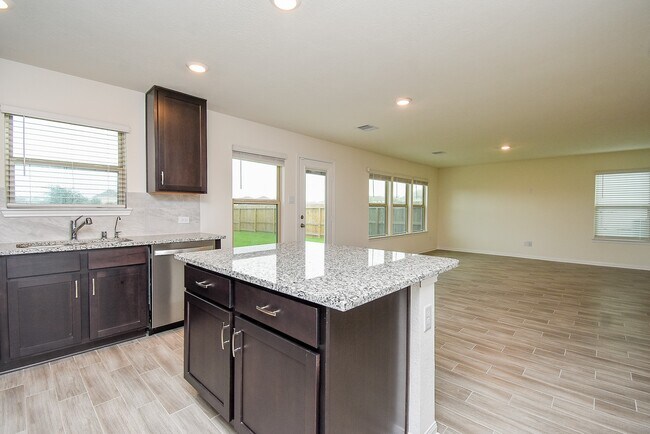 Building Photo - 4930 Lucky Fawn Ln