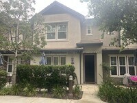 Building Photo - Luxury Gated Living Minutes from South Coa...