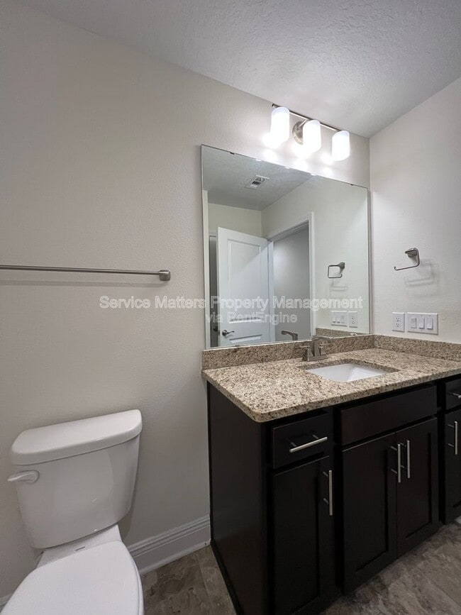 Building Photo - 4527 Plowman Ln