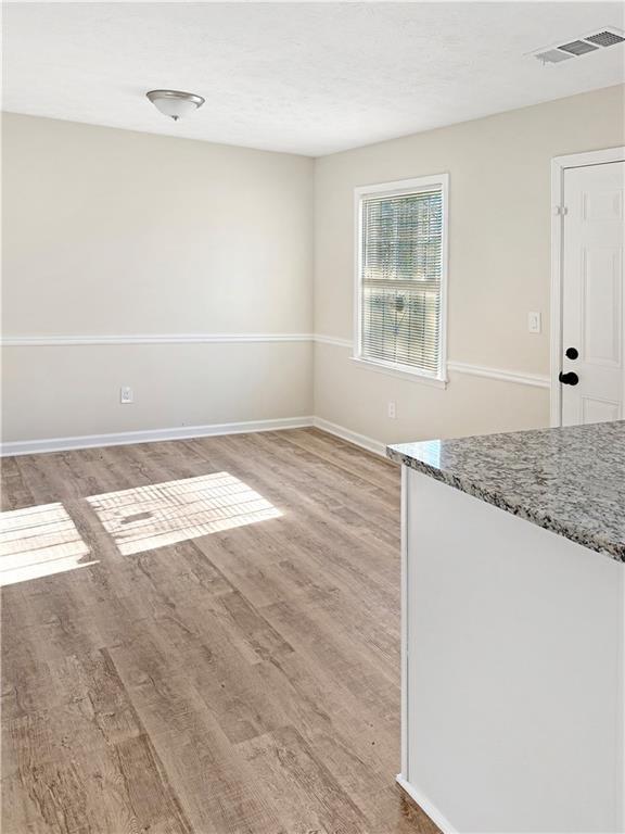 Building Photo - 5343 Ridgemere Ct