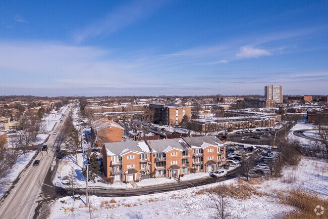 Aerial Photo - 10337 Dearlove Rd