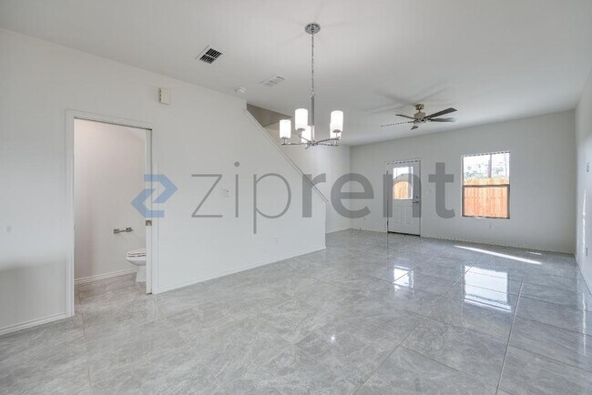 Building Photo - 5902 US-59