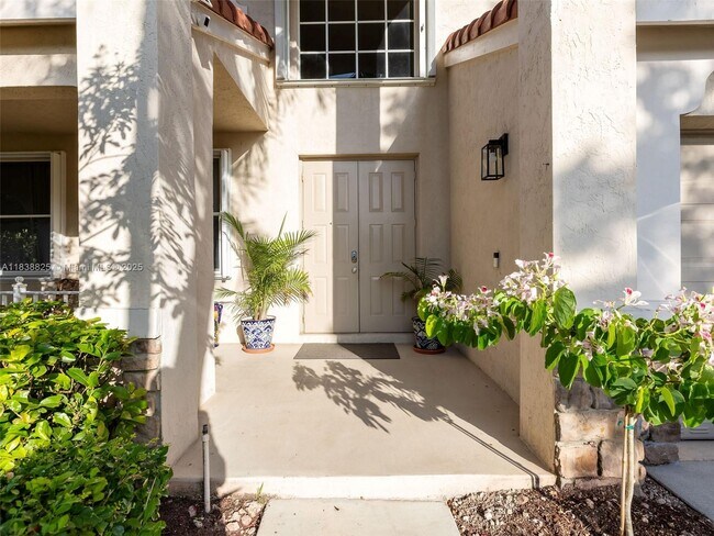 Building Photo - 1640 Sandpiper Cir