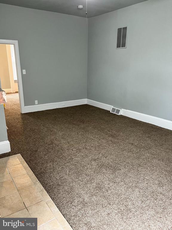 Building Photo - 44 Park St