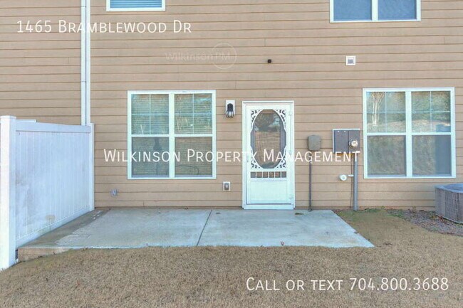 Building Photo - 1465 Bramblewood Dr