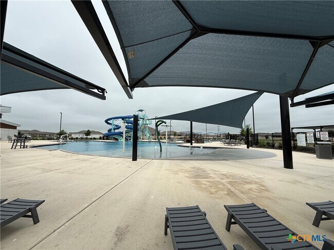 Building Photo - 130 Pastar Fls