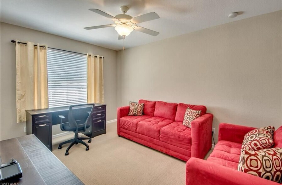 Building Photo - 7856 Lake Sawgrass Loop