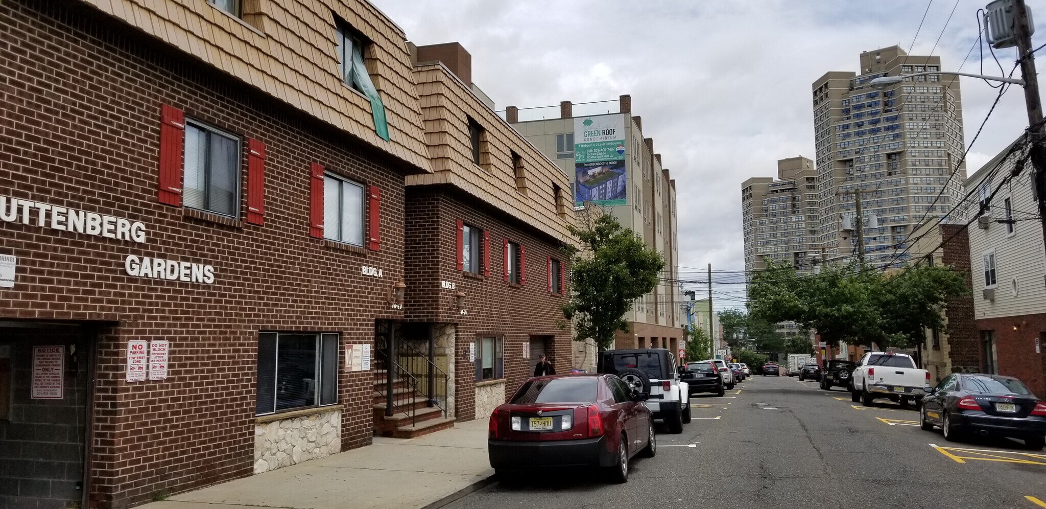 Building Photo - 74 69th St