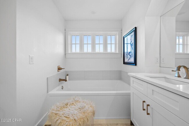 Building Photo - 1411 Courtside Dr