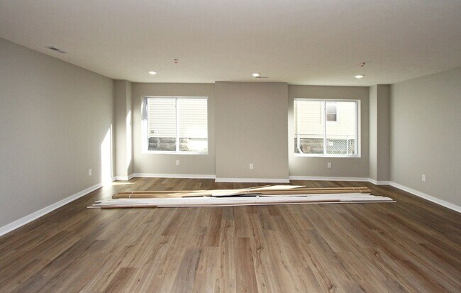 Building Photo - 1515 F St