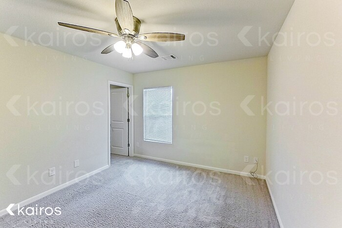 Building Photo - 15601 Briar Forest Dr