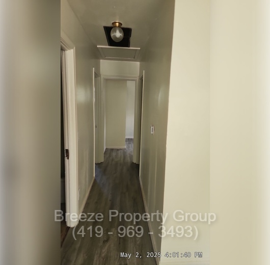 Building Photo - 2074 Price St