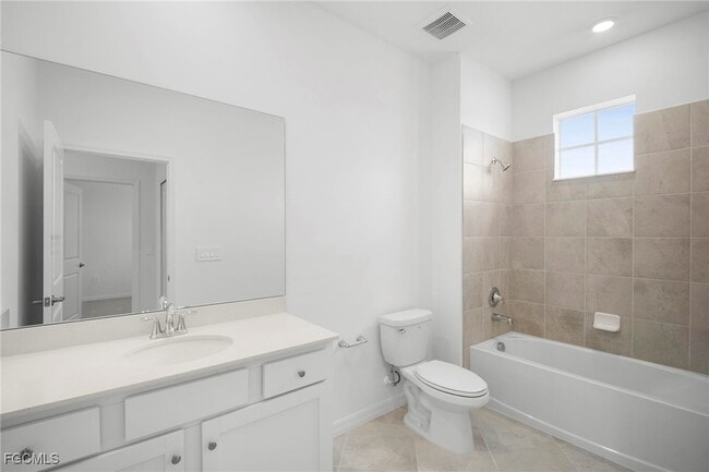 Building Photo - 20660 hazelnut Ct